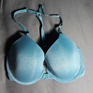 Victoria's Secret front claps bra